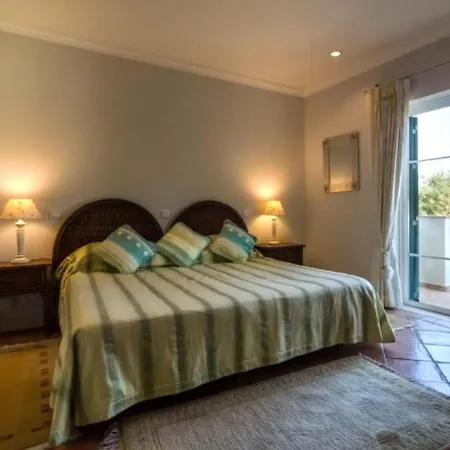 Villa Sleeps 8 Pool Air Con Wifi Vale do Lobo